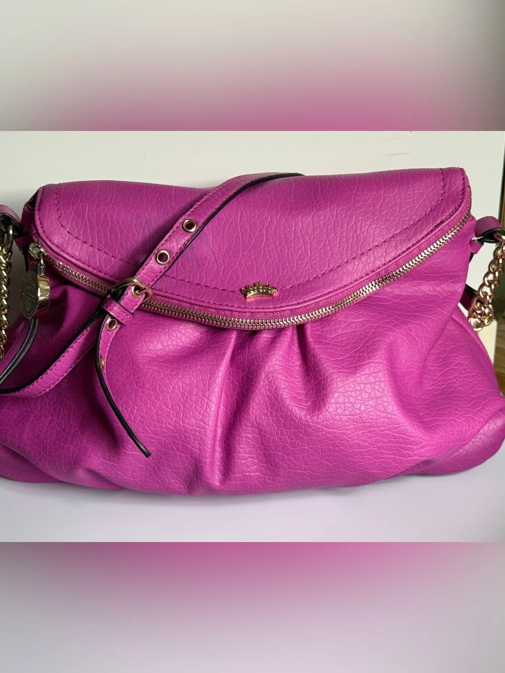 Juicy Couture Greta Flap Crossbody Bag Fuchsia Pink Gold Chain Y2K Hobo Purse